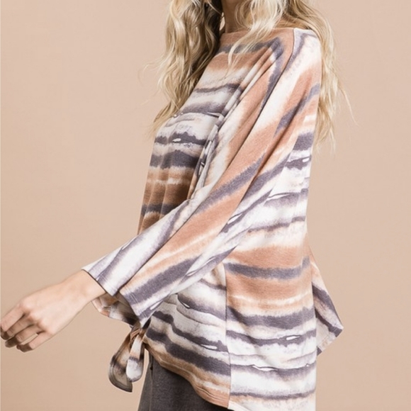 Front Tie Dolmen Sleeve Top-Rust - Picture 2 of 5